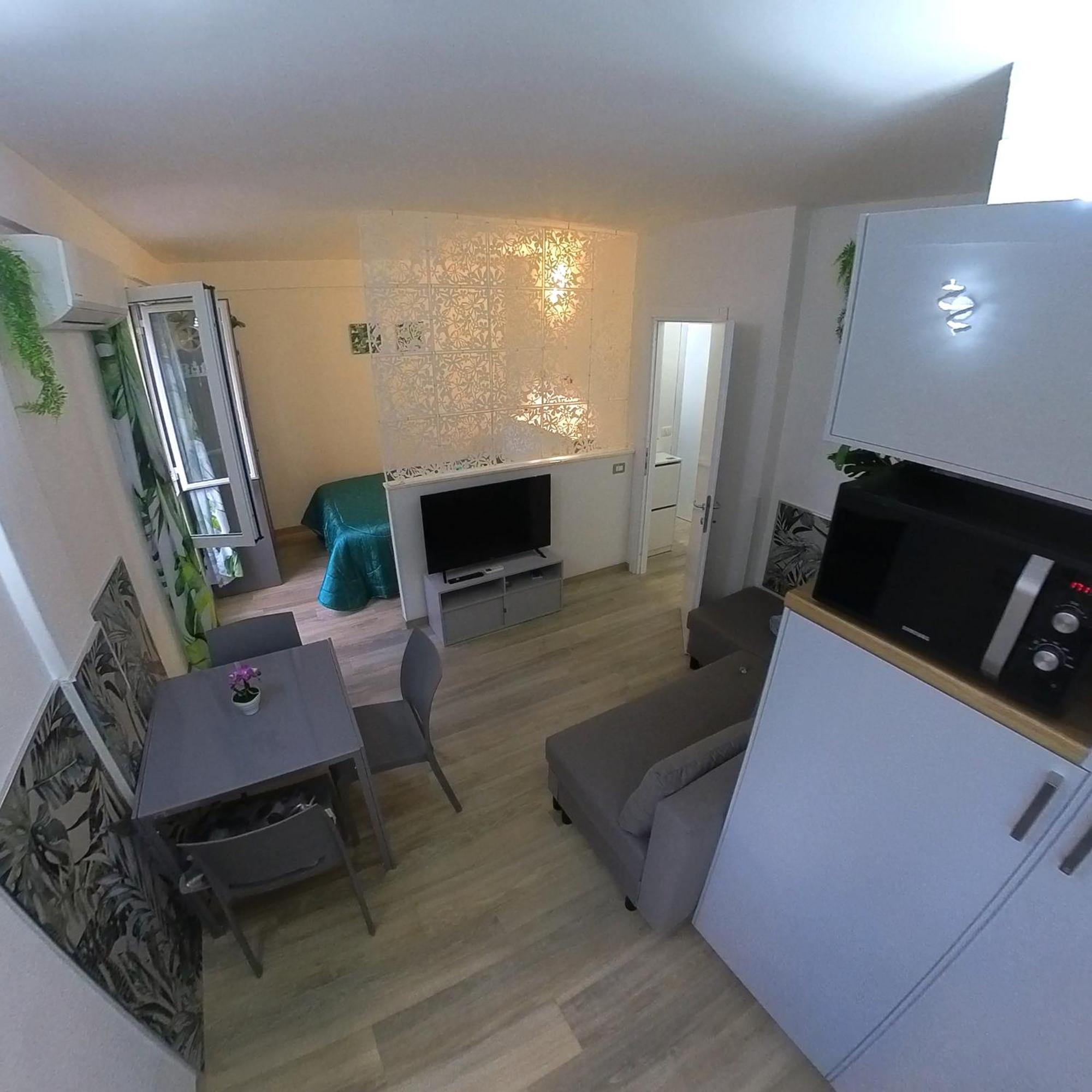 5 Terre Express Migliarina Apartment La Spezia Exterior photo